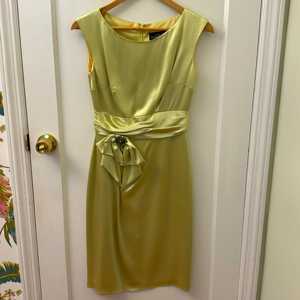 ABS Allen Schwartz Evening Essentials Green Formal Dress - Size 4